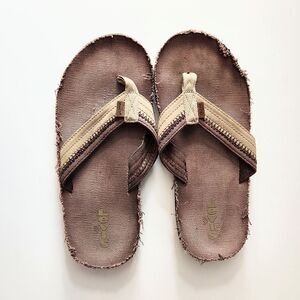 Levi's Faded Brown Distressed Canvas Flip Flops Men's Size 9
